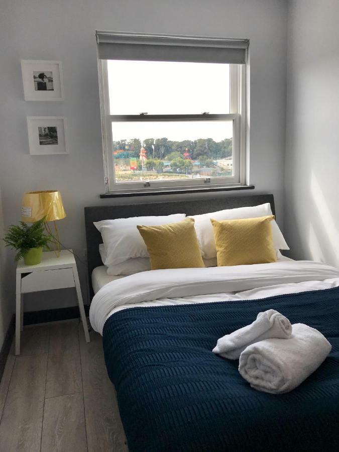 The Sunset Apartment - Margate Beach - By Goldex Coastal Breaks Luaran gambar